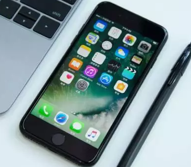 苹果公司与在研发不使用高通芯片的新一代iPhone