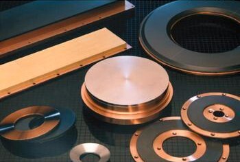 高纯溅射靶材：高壁垒 高成长