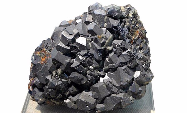 铅金属资料价值受铅精矿开工率影响